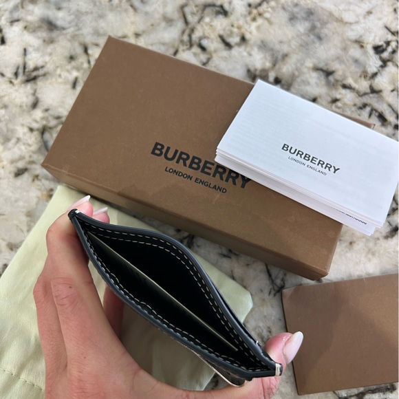 Burberry, check and leather money clip card case, BRAND NEW - Picture 1 of 3